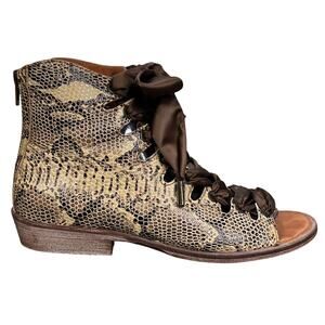 Free People Women’s Palms Brown Snake Print Lace-Up Sandal Size 38 US 8
